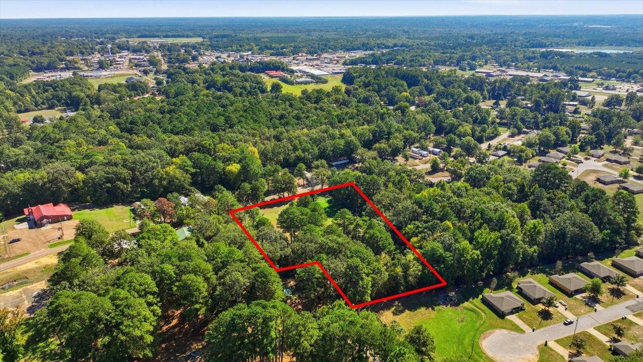 Aerial from the north with approximate boundary markings