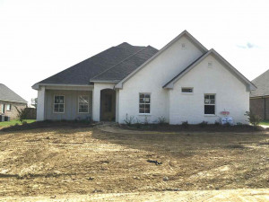 Property at 145 Sweetbriar Cir, Canton, MS 39046