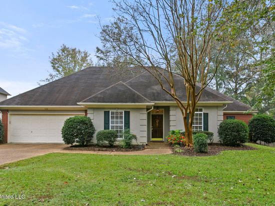 Property at 438 Autumn Creek Drive, Ridgeland, MS 39157